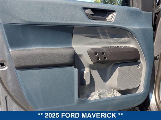 new 2025 Ford Maverick car, priced at $31,425