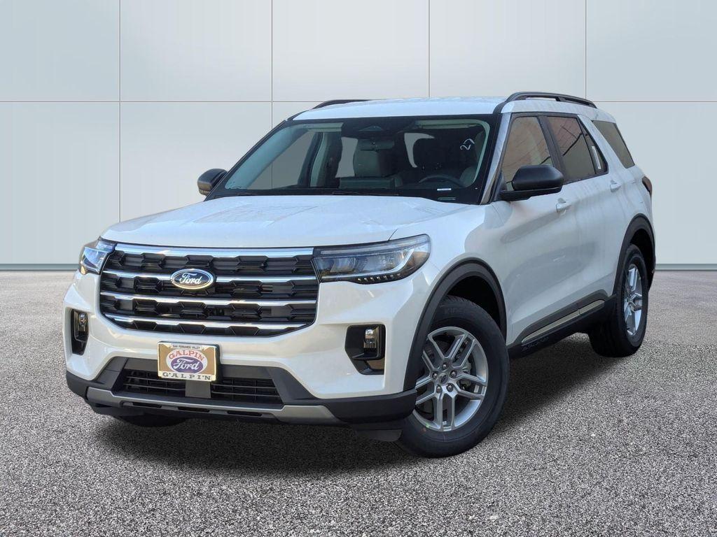 new 2025 Ford Explorer car, priced at $46,260