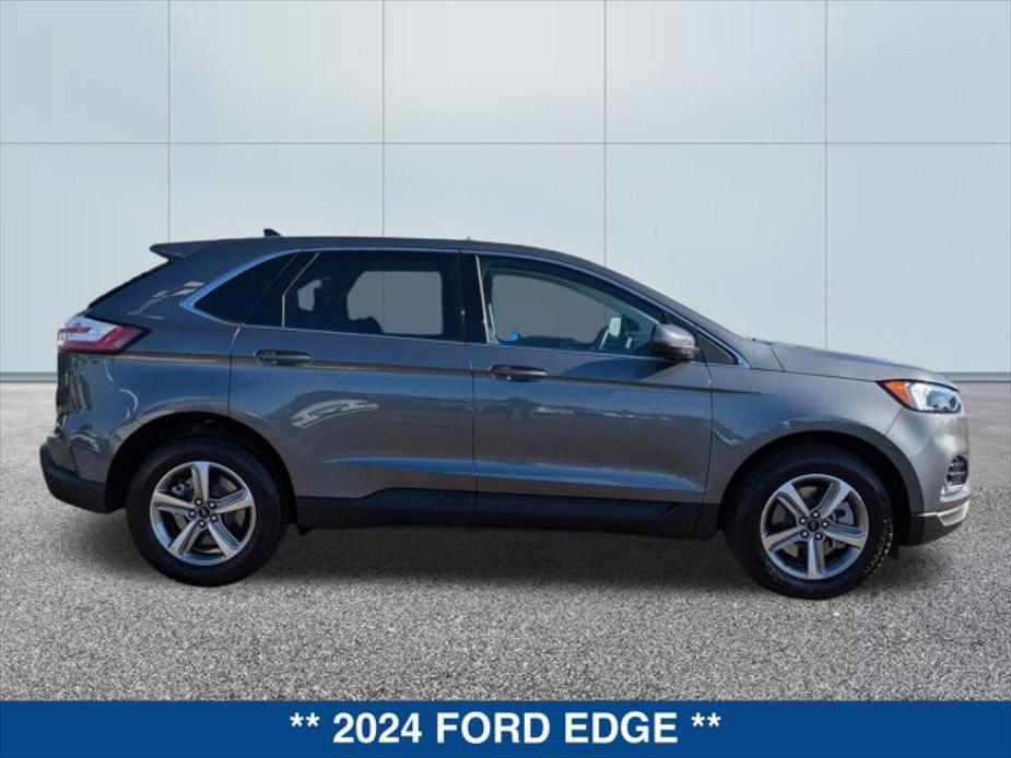 used 2024 Ford Edge car, priced at $45,242