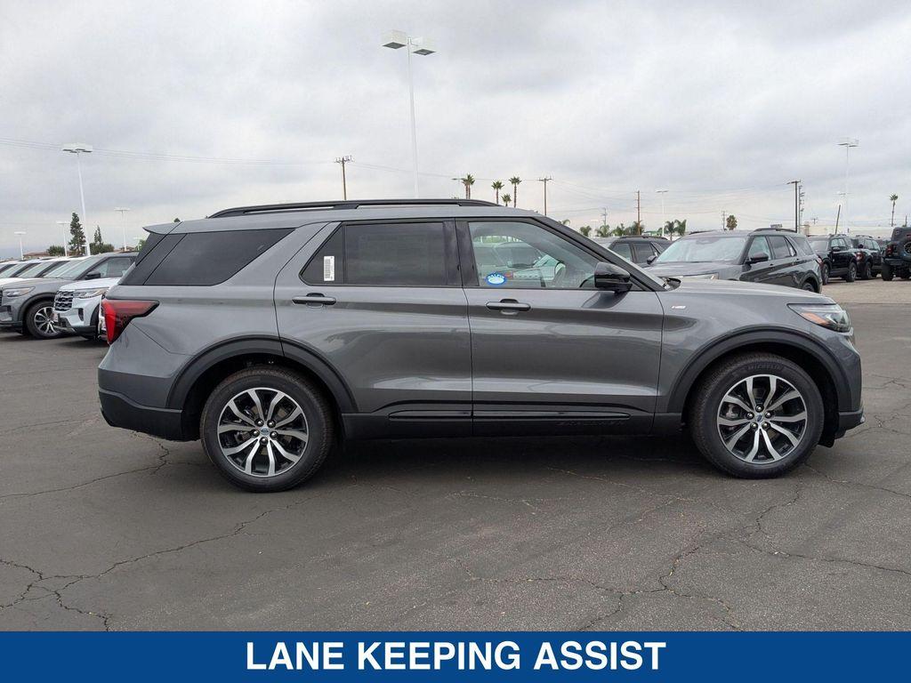 new 2025 Ford Explorer car, priced at $46,715
