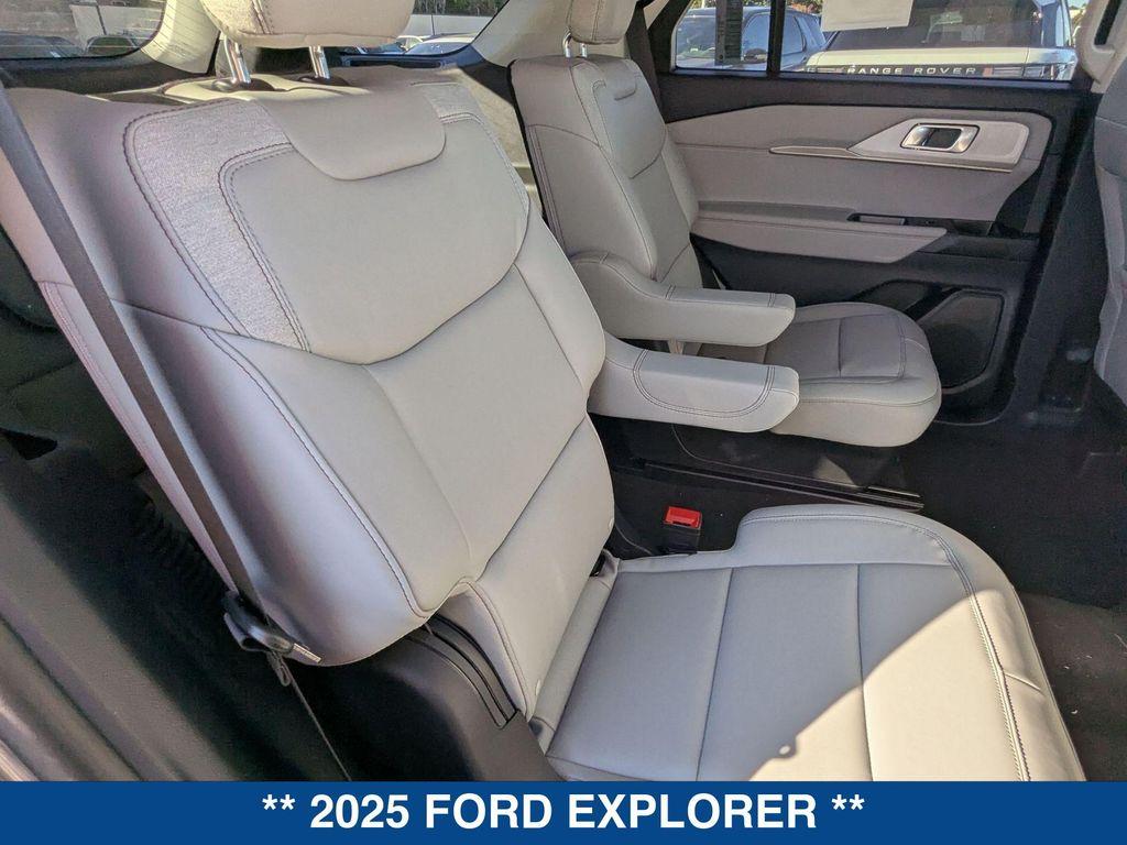 new 2025 Ford Explorer car, priced at $46,320