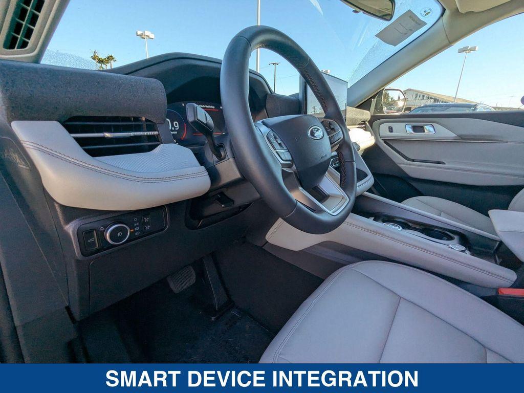 new 2025 Ford Explorer car, priced at $46,320