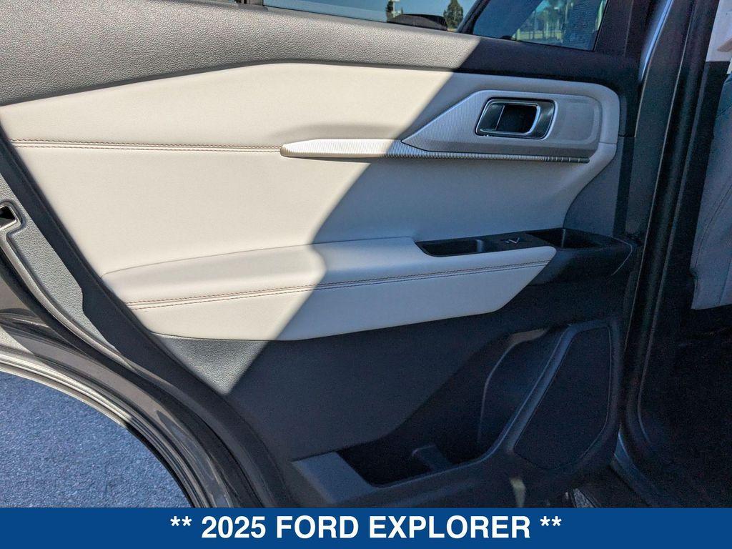 new 2025 Ford Explorer car, priced at $46,320