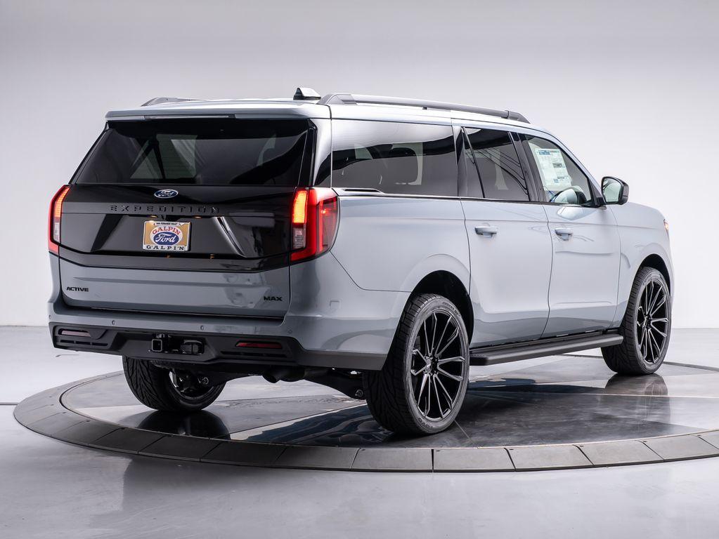 new 2025 Ford Expedition Max car