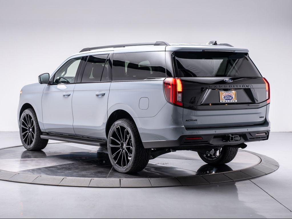 new 2025 Ford Expedition Max car