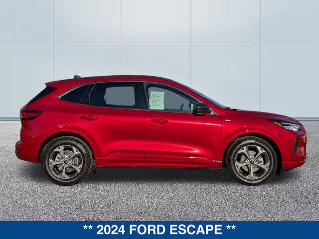 used 2024 Ford Escape car, priced at $29,000