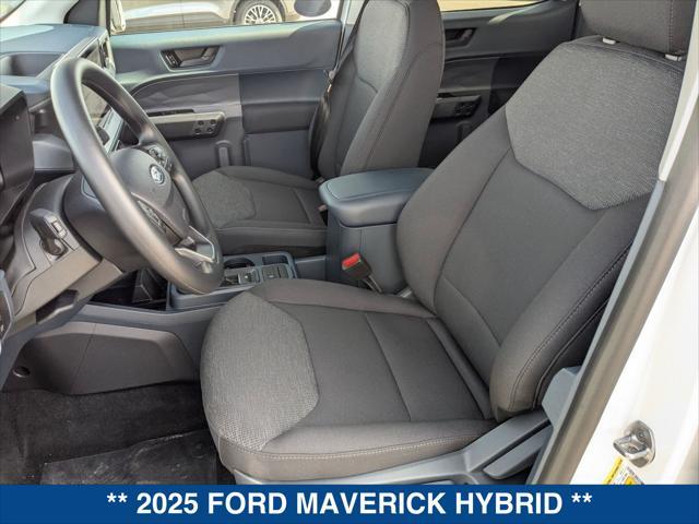 new 2025 Ford Maverick car