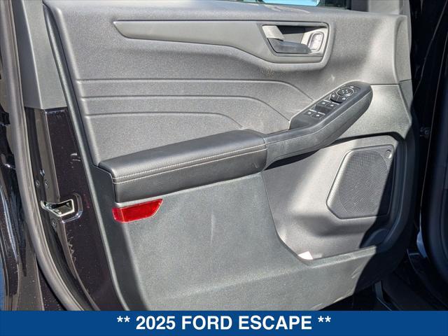 new 2025 Ford Escape car, priced at $32,080