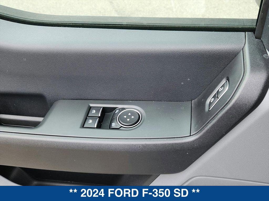 new 2024 Ford F-350 car, priced at $48,320