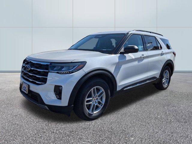 new 2025 Ford Explorer car, priced at $45,225