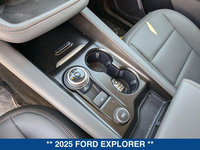 new 2025 Ford Explorer car, priced at $45,225