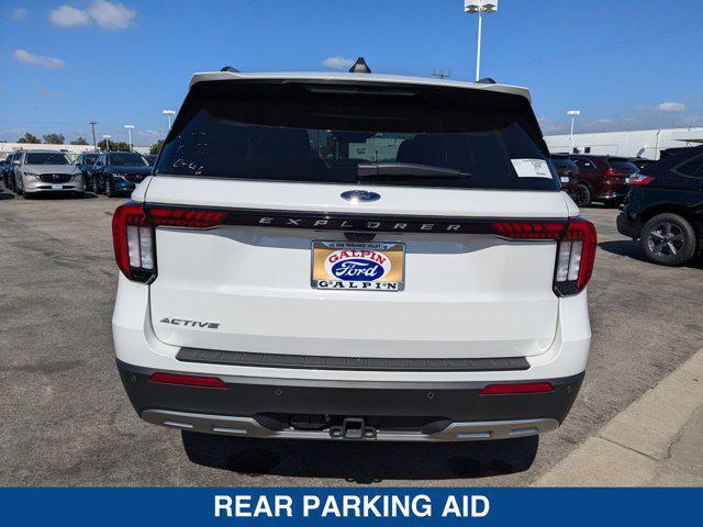 new 2025 Ford Explorer car, priced at $45,225