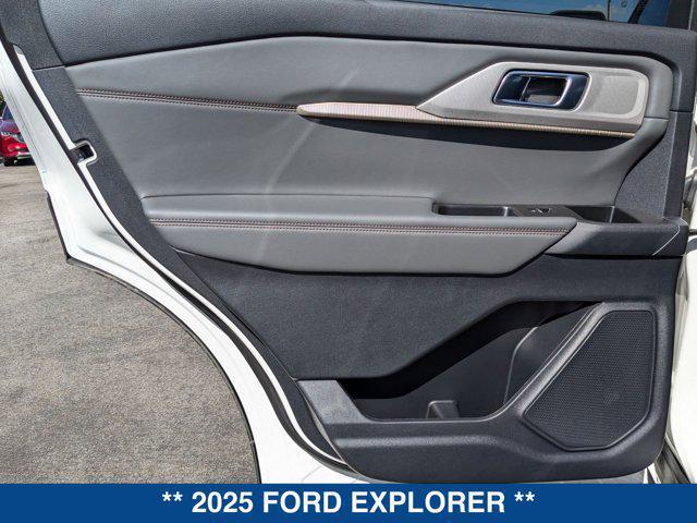 new 2025 Ford Explorer car, priced at $45,225