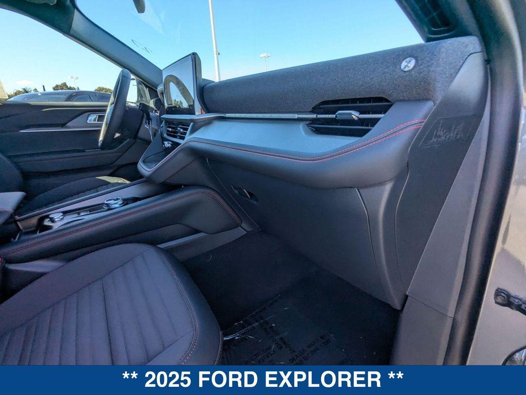 new 2025 Ford Explorer car, priced at $53,475
