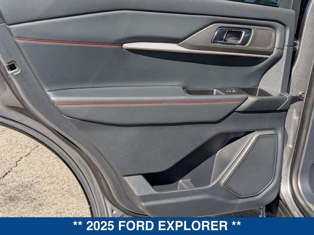 new 2025 Ford Explorer car, priced at $53,475