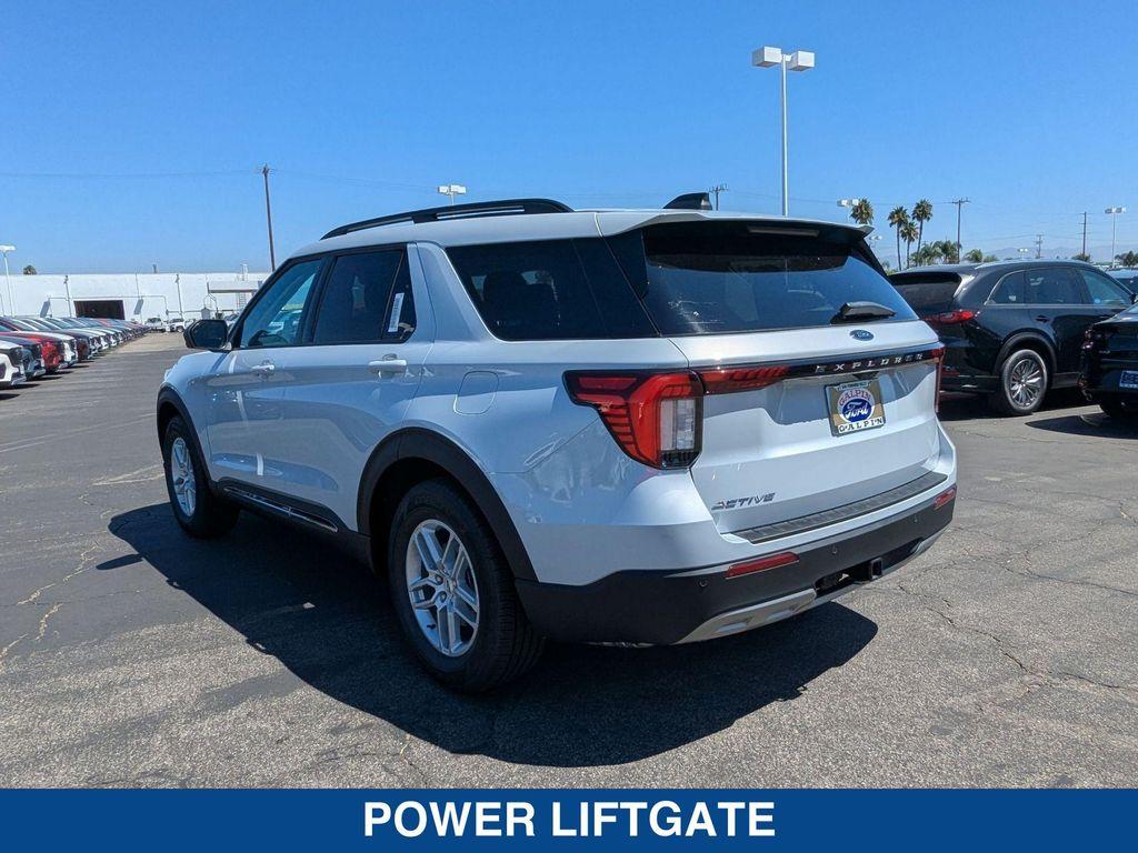 new 2025 Ford Explorer car, priced at $45,665