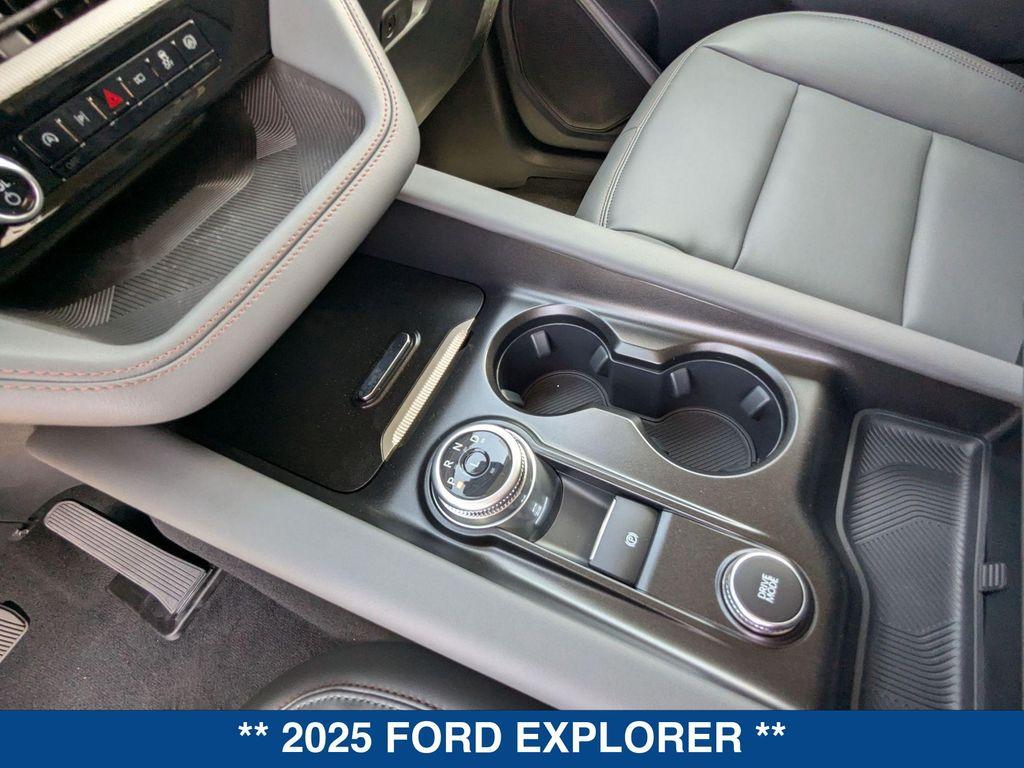 new 2025 Ford Explorer car, priced at $45,865