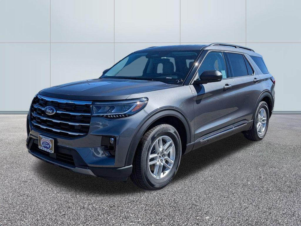 new 2025 Ford Explorer car, priced at $45,665