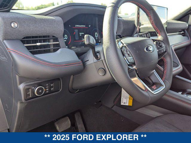 new 2025 Ford Explorer car, priced at $61,290