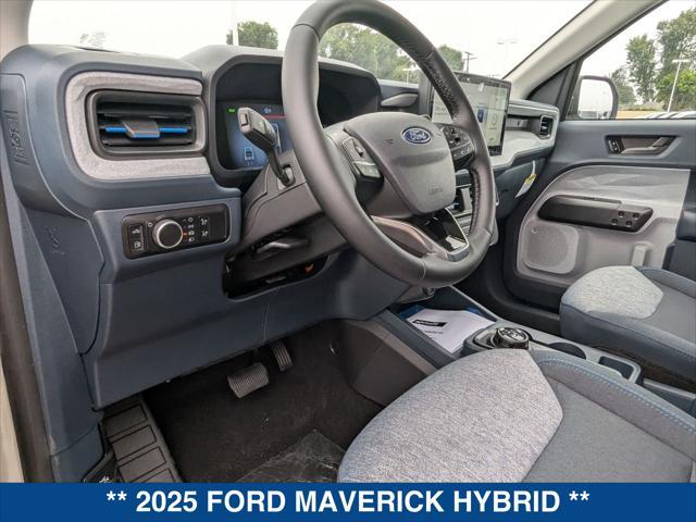 new 2025 Ford Maverick car