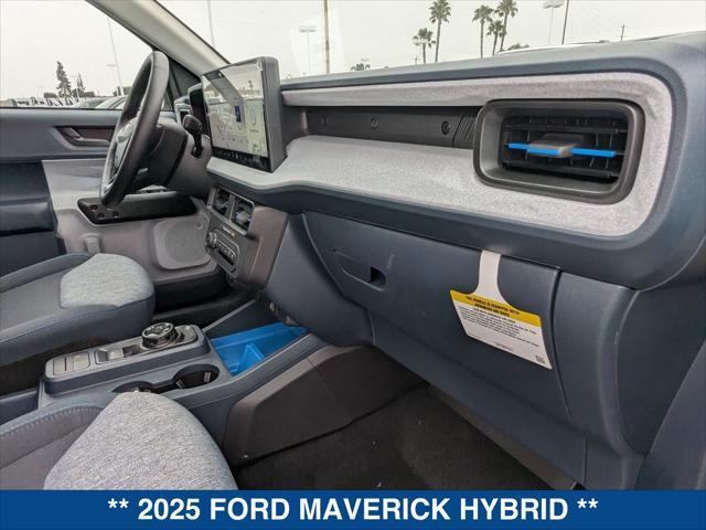 new 2025 Ford Maverick car