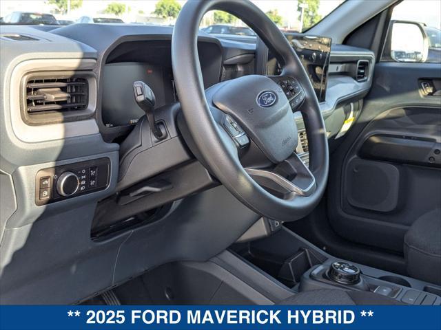 new 2025 Ford Maverick car