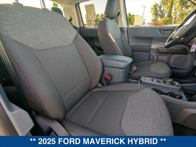 new 2025 Ford Maverick car