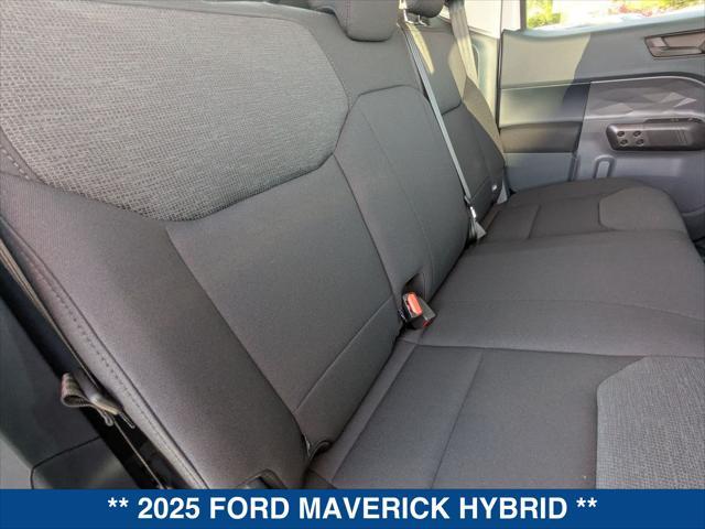 new 2025 Ford Maverick car