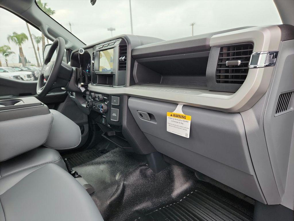 new 2024 Ford F-350 car, priced at $48,410
