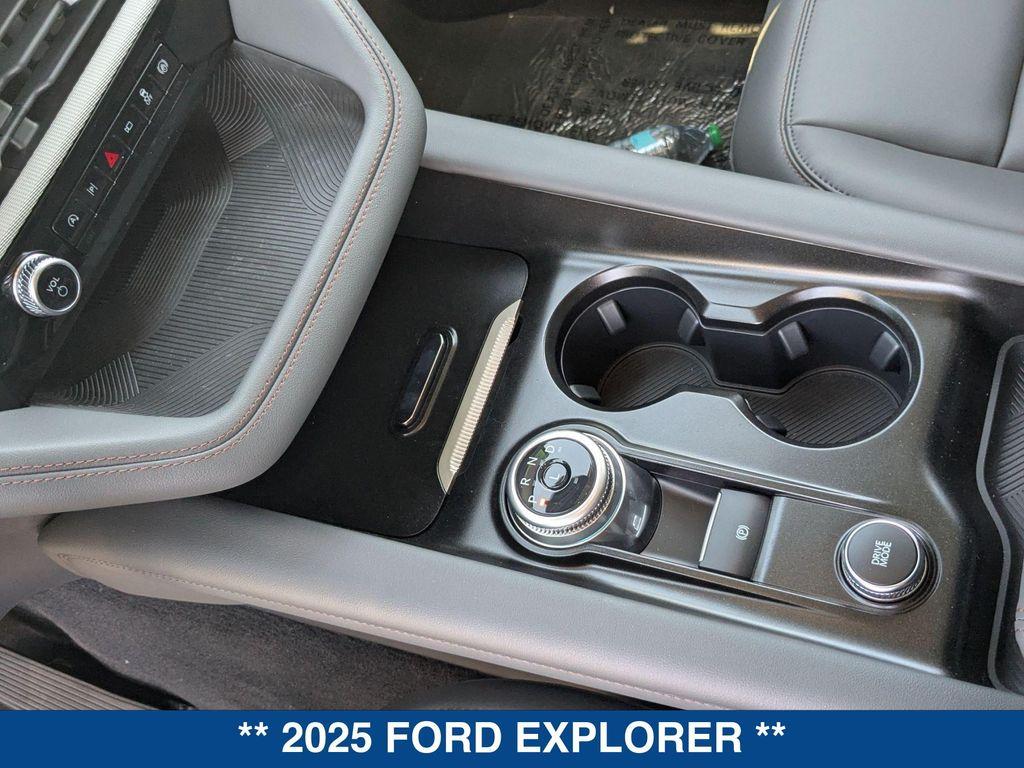 new 2025 Ford Explorer car, priced at $45,435