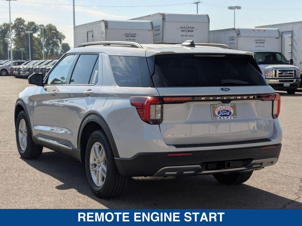 new 2025 Ford Explorer car, priced at $45,665