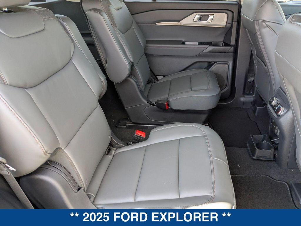 new 2025 Ford Explorer car, priced at $45,665