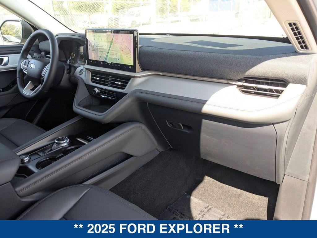 new 2025 Ford Explorer car, priced at $47,115