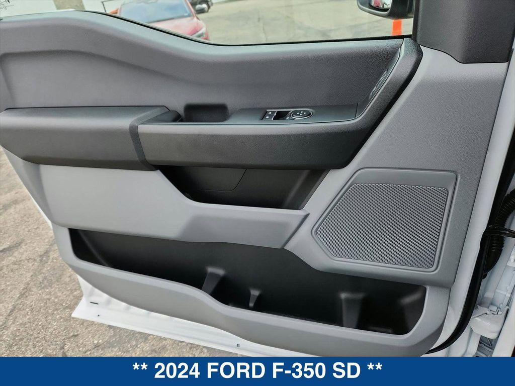 new 2024 Ford F-350 car, priced at $48,410