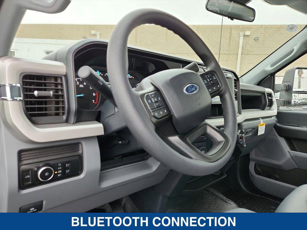 new 2024 Ford F-350 car, priced at $48,410