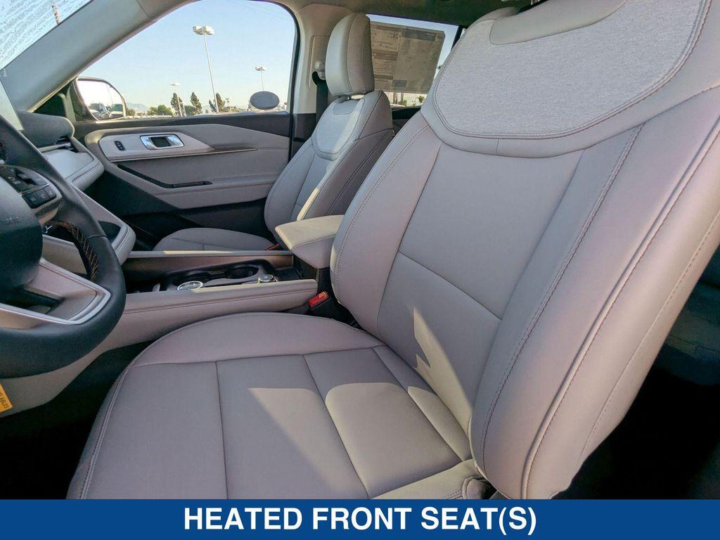 new 2025 Ford Explorer car, priced at $46,120