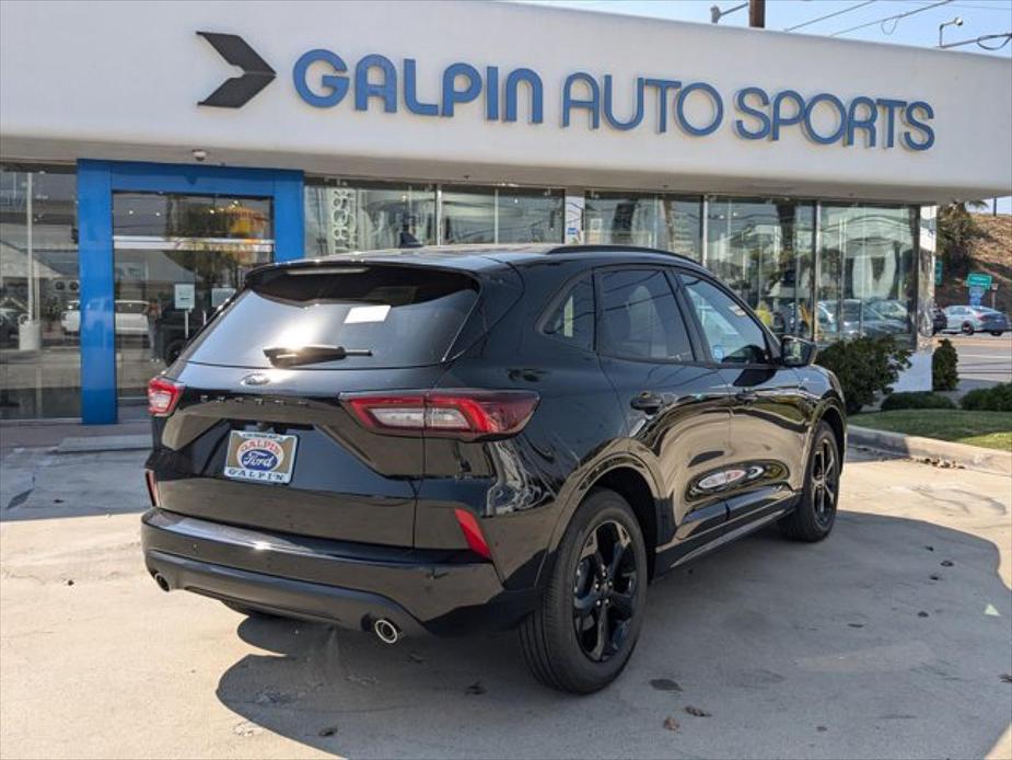 new 2024 Ford Escape car