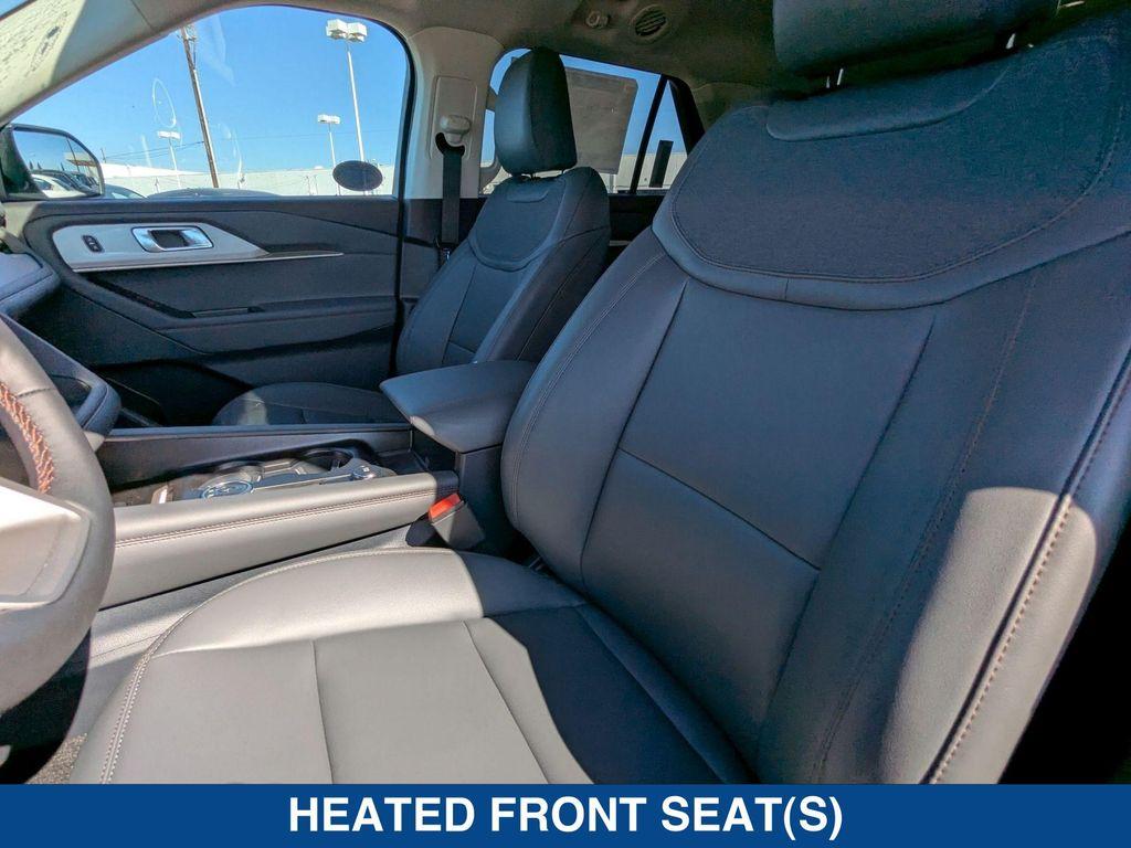 new 2025 Ford Explorer car, priced at $46,620