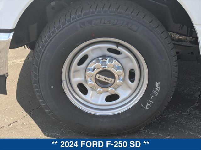 new 2024 Ford F-250 car, priced at $49,985