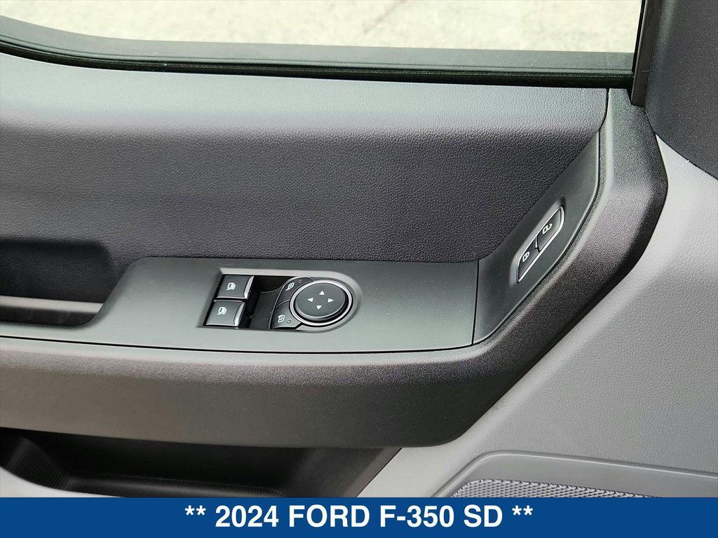 new 2024 Ford F-350 car, priced at $48,640
