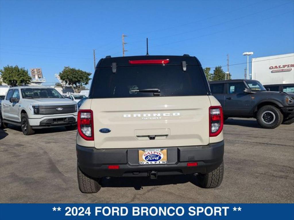 new 2024 Ford Bronco Sport car, priced at $41,655