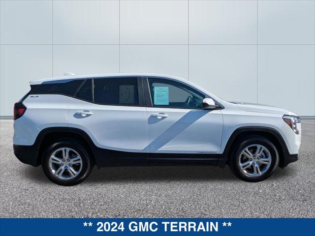 used 2024 GMC Terrain car, priced at $25,875