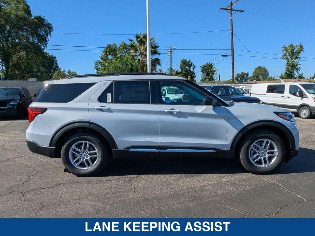 new 2025 Ford Explorer car, priced at $45,665