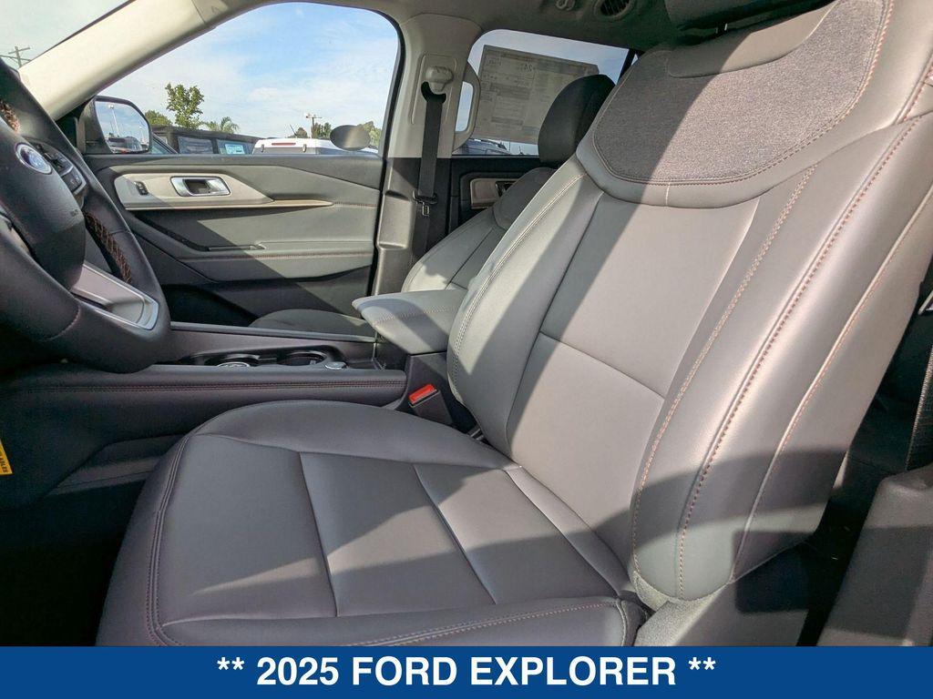 new 2025 Ford Explorer car, priced at $46,060