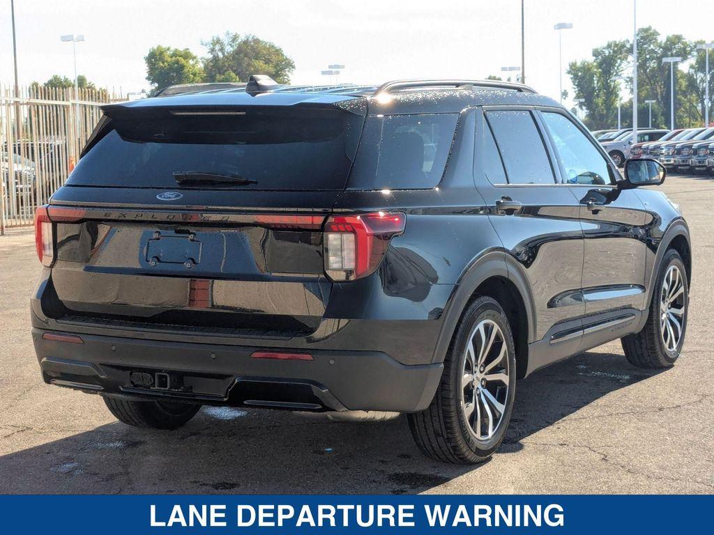 new 2025 Ford Explorer car, priced at $48,475