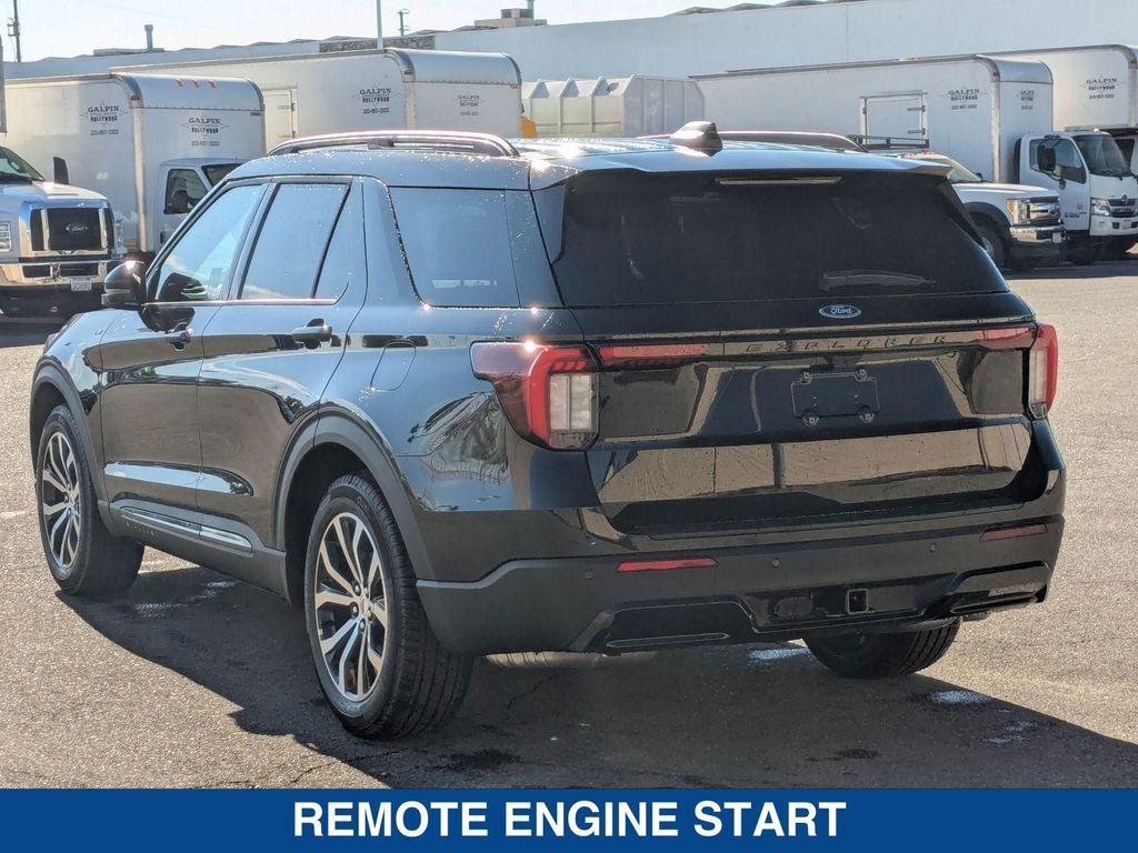 new 2025 Ford Explorer car, priced at $48,475