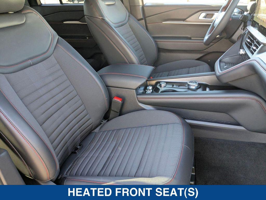 new 2025 Ford Explorer car, priced at $48,475