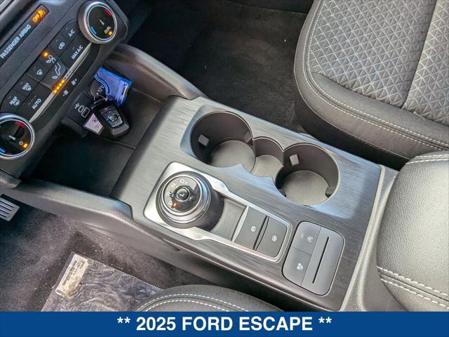 new 2025 Ford Escape car, priced at $30,485