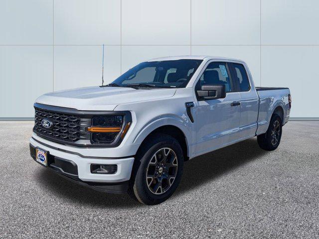 new 2024 Ford F-150 car, priced at $46,095