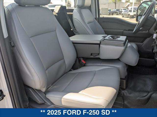 new 2025 Ford F-250 car, priced at $48,165